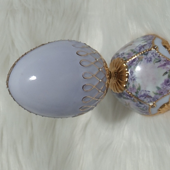 FINAL SALE Delicate Dance by Lane Liu in The Jeweled Splendor Heirloom Porcelain - Picture 12 of 13